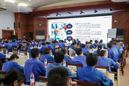 挑戰(zhàn)降本至高點(diǎn)，實(shí)現(xiàn)增效新里程——安彩高科開展降本增效專題培訓(xùn)活動